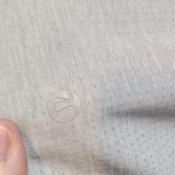 Lululemon Top Long Sleeve Cropped Abrasion Training Gym Athleisure Size 8 - Picture 4 of 7